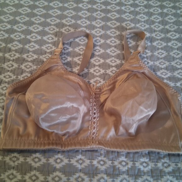 Bali Double Support Wireless Bra Cool Comfort Style # DF3820 Nude 38DD stretch - Picture 1 of 4